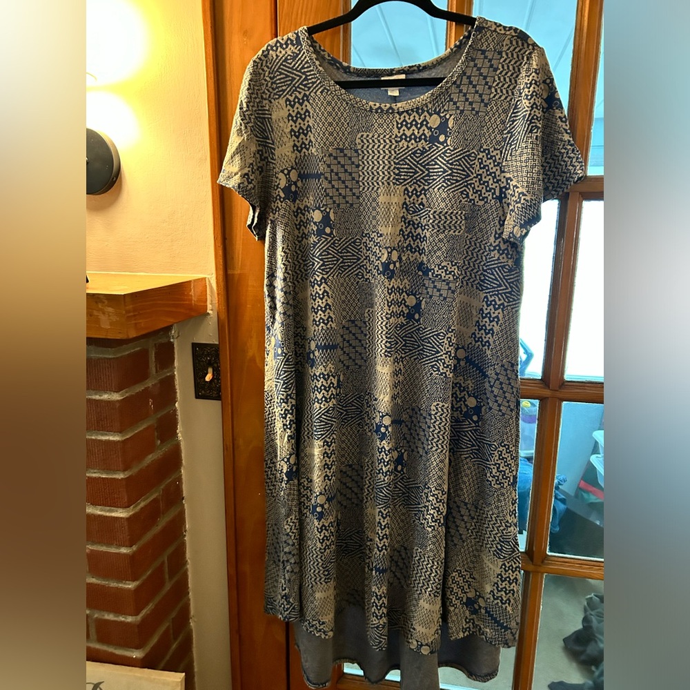 LuLaRoe XL Geometric Blue and Gray Dress